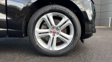 Jaguar F-Pace 2.0 P400e R-Dynamic SE 5dr Auto AWD Estate